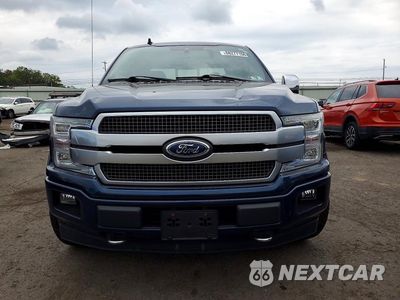 Piąte zdjęcie samochodu w środku: 2019 FORD F150 SUPERCREW VIN:1FTEW1E43KFA99886 - miniatura