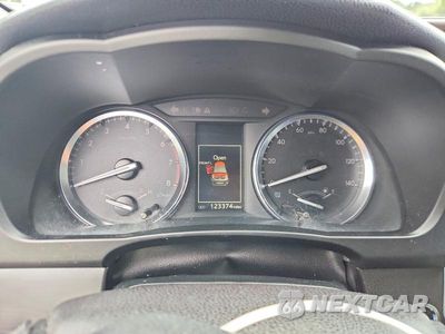 Zdjęcie 9 z 14 samochodu: 2015 TOYOTA HIGHLANDER XLE VIN:5TDJKRFH2FS149967 - miniatura