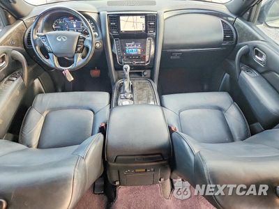 Zdjęcie 8 z 14 samochodu: 2020 INFINITI QX80 LUXE VIN:JN8AZ2NF9L9702292 - miniatura