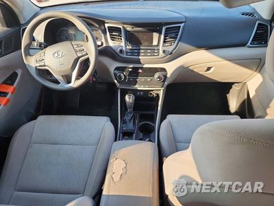 Zdjęcie 8 z 13 samochodu: 2016 HYUNDAI TUCSON SE VIN:KM8J33A45GU069148 - miniatura