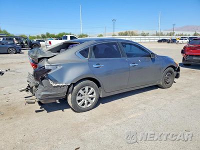 Trzecie zdjęcie samochodu z tyłu: 2015 NISSAN ALTIMA 2.5 S VIN:1N4AL3APXFN875693 - miniatura