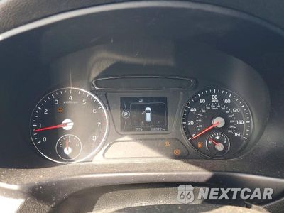 Zdjęcie 9 z 13 samochodu: 2016 KIA SORENTO LX VIN:5XYPG4A37GG026092 - miniatura