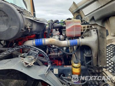Zdjęcie 10 z 13 samochodu: 2017 VOLVO VNL SEMI TRUCK VIN:4V4N39TG3HN988078 - miniatura