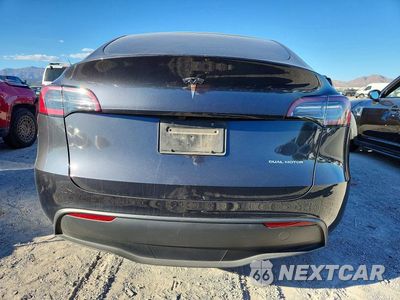 Zdjęcie 6 z 13 samochodu: 2024 TESLA MODEL Y VIN:7SAYGDEE7RF991046 - miniatura