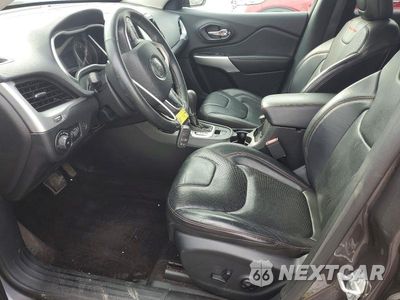 Zdjęcie 7 z 13 samochodu: 2018 JEEP CHEROKEE TRAILHAWK VIN:1C4PJMBB5JD535479 - miniatura