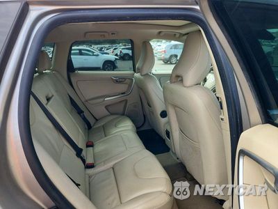 Zdjęcie 10 z 12 samochodu: 2011 VOLVO XC60 T6 VIN:YV4902DZ0B2184517 - miniatura