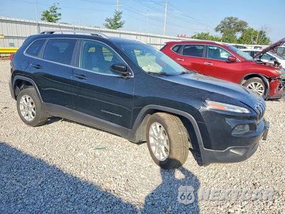 Czwarte zdjęcie samochodu z boku: 2018 JEEP CHEROKEE LATITUDE VIN:1C4PJLCB4JD616028 - miniatura