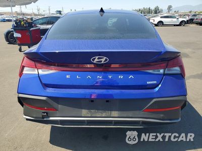 Zdjęcie 6 z 12 samochodu: 2025 HYUNDAI ELANTRA HYBRID BLUE VIN:KMHLM4DJ1SU149441 - miniatura