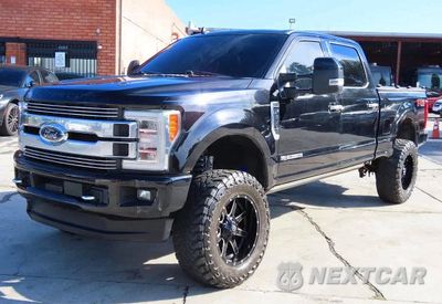 Drugie zdjęcie samochodu z przodu: 2019 FORD F250 LIMITED VIN:1FT7W2BT8KEC79963 - miniatura