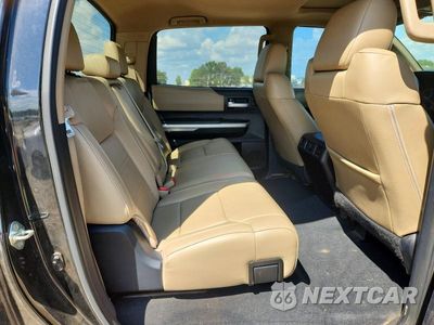 Zdjęcie 10 z 12 samochodu: 2014 TOYOTA TUNDRA CREWMAX LIMITED VIN:5TFHW5F11EX377594 - miniatura