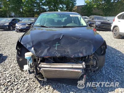 Piąte zdjęcie samochodu w środku: 2015 VOLKSWAGEN PASSAT S VIN:1VWAT7A33FC040817 - miniatura