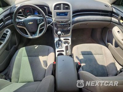 Zdjęcie 8 z 12 samochodu: 2014 CHEVROLET MALIBU LS VIN:1G11B5SL5EF137063 - miniatura