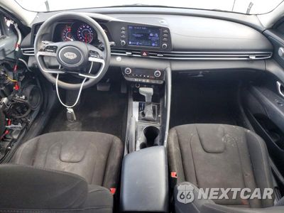 Zdjęcie 8 z 13 samochodu: 2021 HYUNDAI ELANTRA SEL VIN:KMHLM4AG5MU209426 - miniatura
