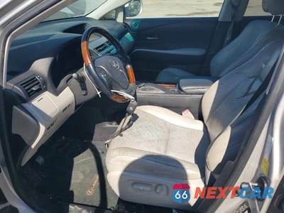 Zdjęcie 7 z 13 samochodu: 2010 LEXUS RX 450H VIN:JTJBC1BA7A2025492 - miniatura