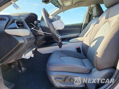 Zdjęcie 7 z 12 samochodu: 2019 TOYOTA CAMRY LE VIN:4T1B11HKXKU692681 - miniatura