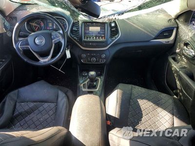 Zdjęcie 8 z 13 samochodu: 2016 JEEP CHEROKEE LATITUDE VIN:1C4PJMCS2GW268085 - miniatura
