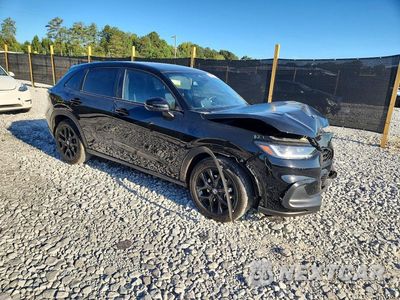 Czwarte zdjęcie samochodu z boku: 2025 HONDA HR-V SPORT VIN:3CZRZ1H54SM714663 - miniatura