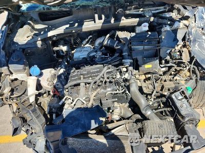 Zdjęcie 12 z 13 samochodu: 2019 HYUNDAI SANTA FE ULTIMATE 2.0T VIN:5NMS5CAA1KH049441 - miniatura