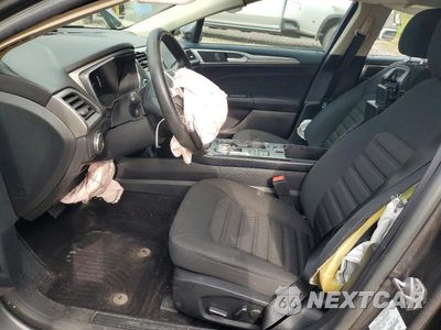 Zdjęcie 7 z 13 samochodu: 2019 FORD FUSION SE VIN:3FA6P0LU1KR107698 - miniatura