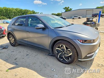 Czwarte zdjęcie samochodu z boku: 2024 HYUNDAI IONIQ 5 SEL VIN:KM8KNDDF7RU301169 - miniatura