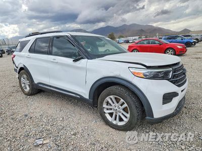 Czwarte zdjęcie samochodu z boku: 2020 FORD EXPLORER XLT VIN:1FMSK7DH9LGB36212 - miniatura