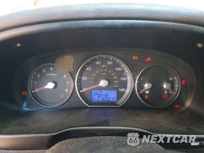 Zdjęcie 9 z 12 samochodu: 2012 HYUNDAI SANTA FE GLS VIN:5XYZGDAB0CG099296 - miniatura