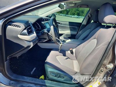 Zdjęcie 7 z 12 samochodu: 2020 TOYOTA CAMRY LE VIN:4T1C11AK4LU994712 - miniatura