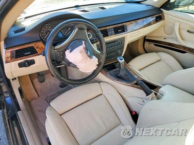 Zdjęcie 8 z 12 samochodu: 2008 BMW 335 XI VIN:WBAWC73528E062058 - miniatura