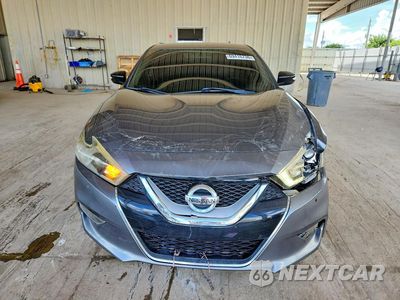 Piąte zdjęcie samochodu w środku: 2017 NISSAN MAXIMA 3.5 SV VIN:1N4AA6AP6HC387489 - miniatura