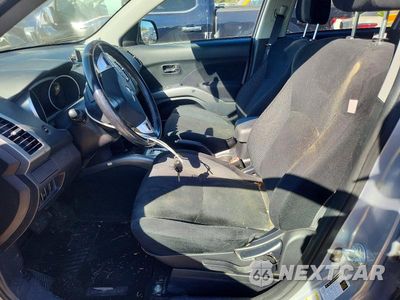 Zdjęcie 7 z 13 samochodu: 2009 MITSUBISHI OUTLANDER ES VIN:JA4LS21W39Z011437 - miniatura