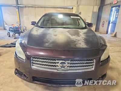 Piąte zdjęcie samochodu w środku: 2010 NISSAN MAXIMA 3.5 S VIN:1N4AA5AP8AC815191 - miniatura