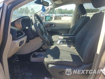 Zdjęcie 7 z 13 samochodu: 2018 CHRYSLER PACIFICA TOURING PLUS VIN:2C4RC1FG4JR126491 - miniatura