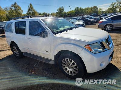 Czwarte zdjęcie samochodu z boku: 2008 NISSAN PATHFINDER SE V8 VIN:5N1BR18B18C641271 - miniatura