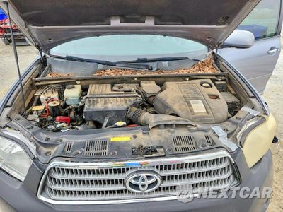 Zdjęcie 12 z 13 samochodu: 2008 TOYOTA HIGHLANDER HYBRID LIMITED VIN:JTEEW44A282024648 - miniatura