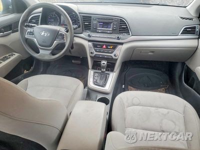 Zdjęcie 8 z 12 samochodu: 2017 HYUNDAI ELANTRA SE VIN:5NPD74LF1HH101292 - miniatura