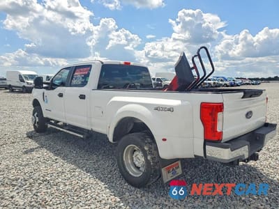 Drugie zdjęcie samochodu z przodu: 2017 FORD F350 SUPER DUTY VIN:1FT8W3DT9HEE02394 - miniatura