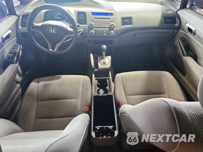 Zdjęcie 8 z 12 samochodu: 2009 HONDA CIVIC LX VIN:2HGFA16599H368977 - miniatura