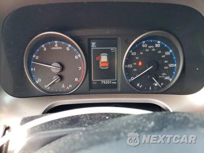 Zdjęcie 9 z 13 samochodu: 2017 TOYOTA RAV4 LE VIN:JTMZFREV1HJ100743 - miniatura