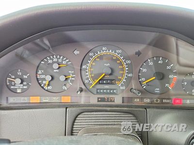 Zdjęcie 9 z 12 samochodu: 1994 MERCEDES-BENZ S 500 VIN:WDBGA51E7RA161423 - miniatura