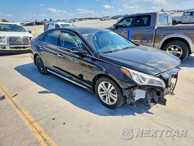 Czwarte zdjęcie samochodu z boku: 2015 HYUNDAI SONATA LIMITED VIN:5NPE34AF3FH106347 - miniatura