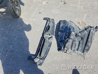 Zdjęcie 12 z 13 samochodu: 2022 TOYOTA COROLLA LE VIN:JTDEPMAE7N3004457 - miniatura