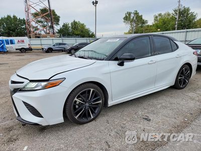 2019 TOYOTA CAMRY XSE 4T1B61HK3KU285965 - główne zdjęcie licytacji z USA - miniatura