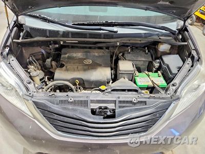 Zdjęcie 12 z 13 samochodu: 2014 TOYOTA SIENNA LE VIN:5TDKK3DC7ES433568 - miniatura