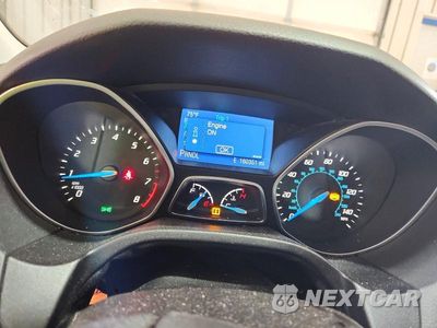 Zdjęcie 9 z 12 samochodu: 2014 FORD FOCUS SE VIN:1FADP3F28EL309847 - miniatura