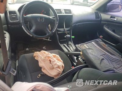 Zdjęcie 8 z 12 samochodu: 2005 HONDA ACCORD LX VIN:1HGCM56475A177107 - miniatura
