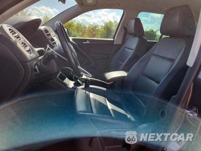 Zdjęcie 7 z 13 samochodu: 2014 VOLKSWAGEN TIGUAN S VIN:WVGAV3AX6EW519718 - miniatura
