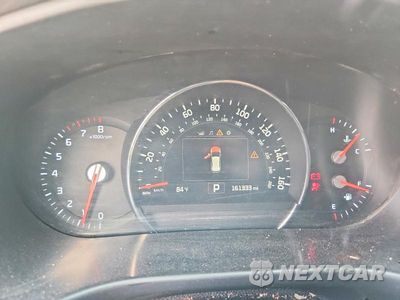 Zdjęcie 9 z 13 samochodu: 2017 KIA SORENTO EX VIN:5XYPH4A56HG237039 - miniatura