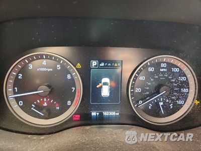 Zdjęcie 9 z 13 samochodu: 2016 HYUNDAI TUCSON LIMITED VIN:KM8J33A21GU260368 - miniatura