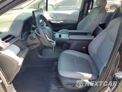 Zdjęcie 7 z 14 samochodu: 2025 TOYOTA SIENNA XLE 7-PASSENGER VIN:5TDJRKEC9SS263323 - miniatura