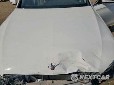 Zdjęcie 11 z 12 samochodu: 2017 MERCEDES-BENZ E 300 4MATIC VIN:WDDZF4KB3HA071894 - miniatura